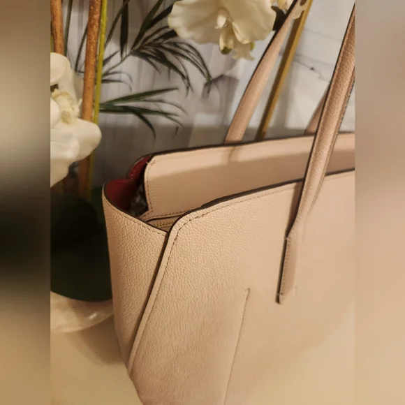 Kate Spade Light Blush Pink Tote. New Without Tags. Beautiful Big Tote! - Picture 3 of 16